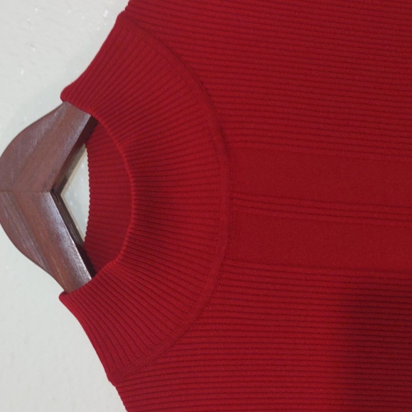 SLIGHTLY USED DRESSBARN WOMAN SLEEVELESS SHIRT SIZE 18/20 - Picture 2 of 6